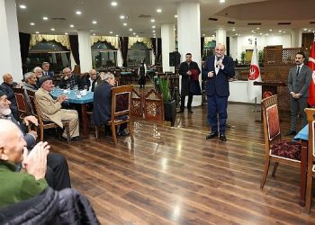 Lider Altınok Huzurevi sakinlerinin yeni yılını tebrik etti