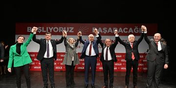 Lider Böcek: Birlikte kazanacağız