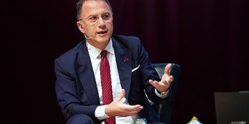 Lider Çalık Kentsel Dönüşüm Panelinde konuştu