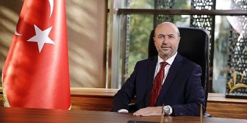 Lider Pekyatırmacı çalışan gazeteciler gününü kutladı