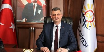 Lider Sezer, “regaib kandilimiz mübarek olsun”