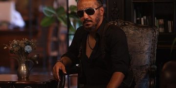 Malik Ayhan müzikteki muvaffakiyetini ticarete taşıdı