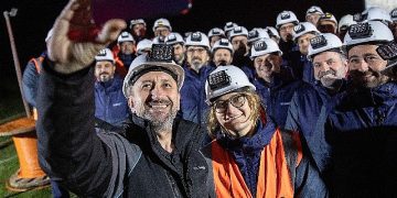 “Memleketin bir kentini değil her kentini fiber ağlarla örüyoruz”