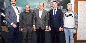 Narlıdere’de toplu kontrat sevinci