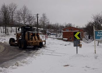 Nilüfer’de karla gayret grupları seferber oldu
