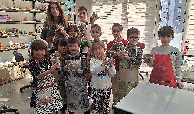 Nilüferli öğrencilerin tatili dolu dolu geçiyor