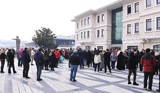 Osmangazi’de sarsıntı ve yangın tatbikatı yapıldı