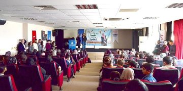 Sıhhat eğitiminin birinci durağı Bayraklı