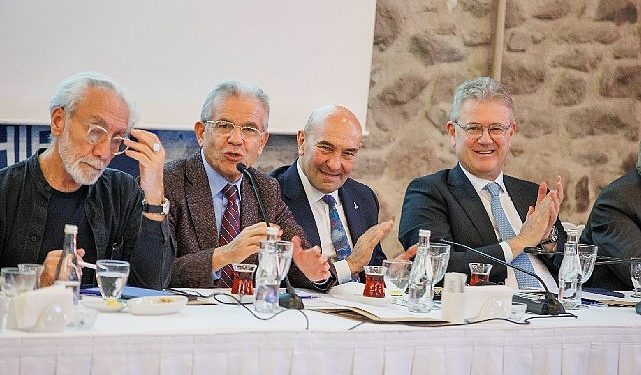 Soyer: “Kentsel dönüşümde büyük ve gözü pek adımlar atacağız”