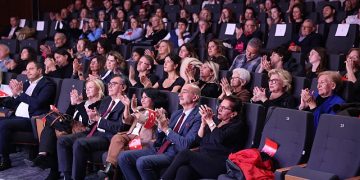 TEV Kocaeli Şubesi Türk Müziği Korosu, Cumhuriyetin 100. Yılına Özel Düzenlenen Konserde Atatürk’ün Sevdiği Müzikleri Seslendirdi!