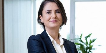 Türk Telekom ve Türk Hava Yolları ile yurt içi uçuşlarda da yolcular çevrim içi olacak