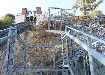 Türkbeleni mesire alanında merdiven üretiminde sona gelindi