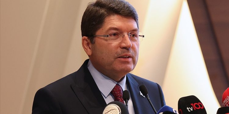 Bakan Tunç’tan kritik açıklamalar