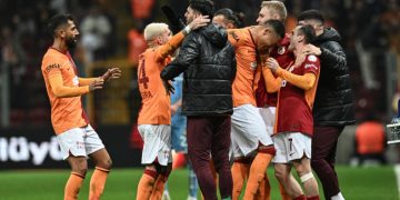 Galatasaray evinde Antalyaspor’u mağlup etti