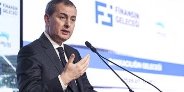 Hakan Aran’dan TCMB’ye kredi kartı uyarısı