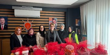 AK Bayanlardan gönüllere dokunan proje