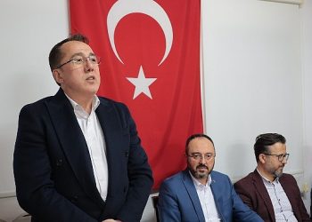 AK Parti Nevşehir Belediye Lider Adayı Dr. Mehmet Savran, Nevşehir Vatan Şehit Şehitleri ve Gazileri Derneği’ni ziyaret etti