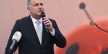 Alper Taşdelen: Pırıl Pırıl, Başarılı, Örnek Bir Belediye Devrediyoruz