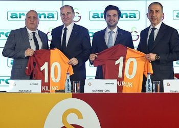 Aroma, Galatasaray ile resmi su sponsorluğu mutabakatını yeniledi