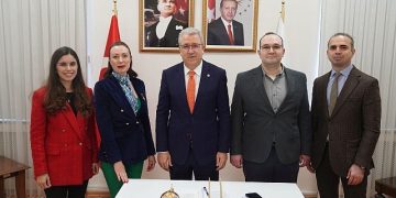 Atriyal Fibrilasyon hastalarının ömür kalitesini arttıracak taşınabilir uygulama geliştirecekler