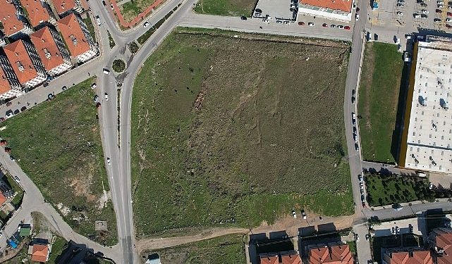 Ayvalık Belediyesi’ne hibe edilen arsa üzerine hastane yapılması gayesiyle ihaleye çıkılıyor