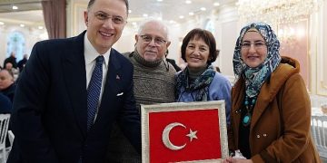 Beylikdüzü Belediye Lideri Mehmet Murat Çalık Apartman Yöneticileriyle Buluştu