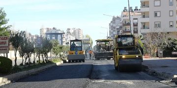 Boğaçayı Caddesi Asfaltı yenileniyor