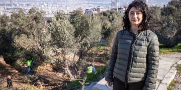 Buca Onat Tüneli’nin güzergâhındaki ağaçlar muhafaza altında