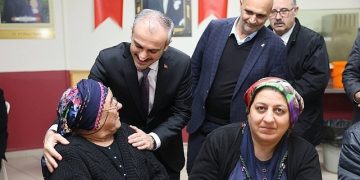 Bünyamin Çiftçi, canlarla bir ortaya geldi