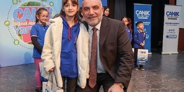 Canik’te Öğrenciler Tabiat İçin El Ele