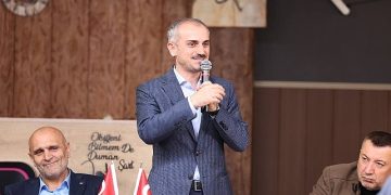 Çiftçi, Çayırovalılarla buluşmaya devam ediyor