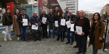 Çiftçiler için fiyatsız toprak tahlilleri yapıldı