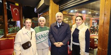 Cumhur İttifakı Adayı Büyükgöz, Gebze’yi sokak sokak geziyor