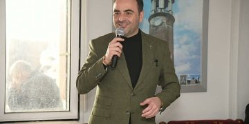 Dadaşlardan Lider Özlü’ye Büyük Dayanak