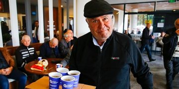 Emeklilerin vazgeçilmezi Emekliler Kahvesi