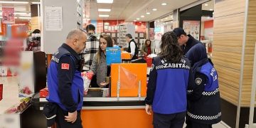 Encümenden tarihi geçmiş eser cezası