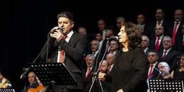 Gaziemir’de türkü gecesi