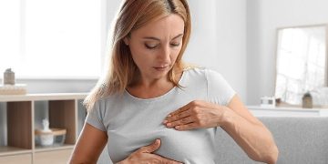 Göğüs Kanseri Hakkında Gerçek Sanılan 8 Kusurlu Bilgi!