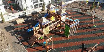 Hisartepe Mahallesi’nde çocuklar yeni parklarına kavuştu