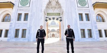 İstanbul Büyükşehir Belediyesi’nin Paklık Hizmeti Verdiği Selatin Cami Sayısı 42’ye Çıktı