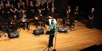 Karşıyakalı Bilge Çınarlar’dan Anadolu Türküleri Konseri