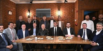 Kartepe Belediye Lideri Av.M.Mustafa Kocaman, Kocaeli Geredeliler Derneği’ni ziyaret etti