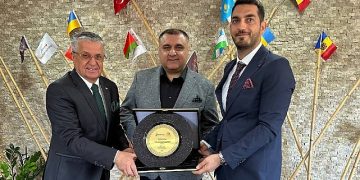 Kemer Belediyesi ile Hello Otel ortasında tanıtım muahedesi