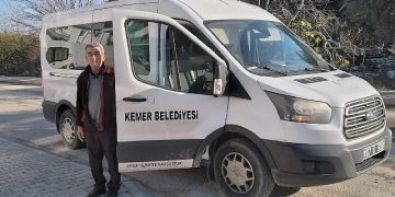 Kemer Belediyesi’nden hastalara fiyatsız servis