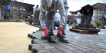 Kemer’de altyapı çalışmaları