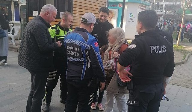 Kocaeli Büyükşehir zabıtası kaybolan 5 çocuğu ailesine kavuşturdu