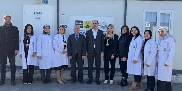 Konya Büyükşehir Belediye Lideri Uğur İbrahim Altay Hatay’da Depremzede Vatandaşlarla Buluştu