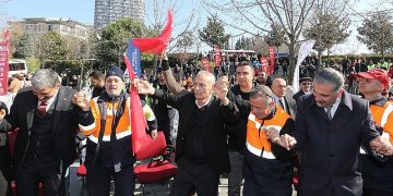 Lider Çebi, Yüzde 76 Artırım İle Personellerin Yüzünü Güldürdü