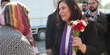 Lider Çerçioğlu, Efeler Cumartesi Pazarı’nda Vatandaşlarla Buluştu