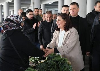 Lider Çerçioğlu’na Yenipazar’da sevgi seli